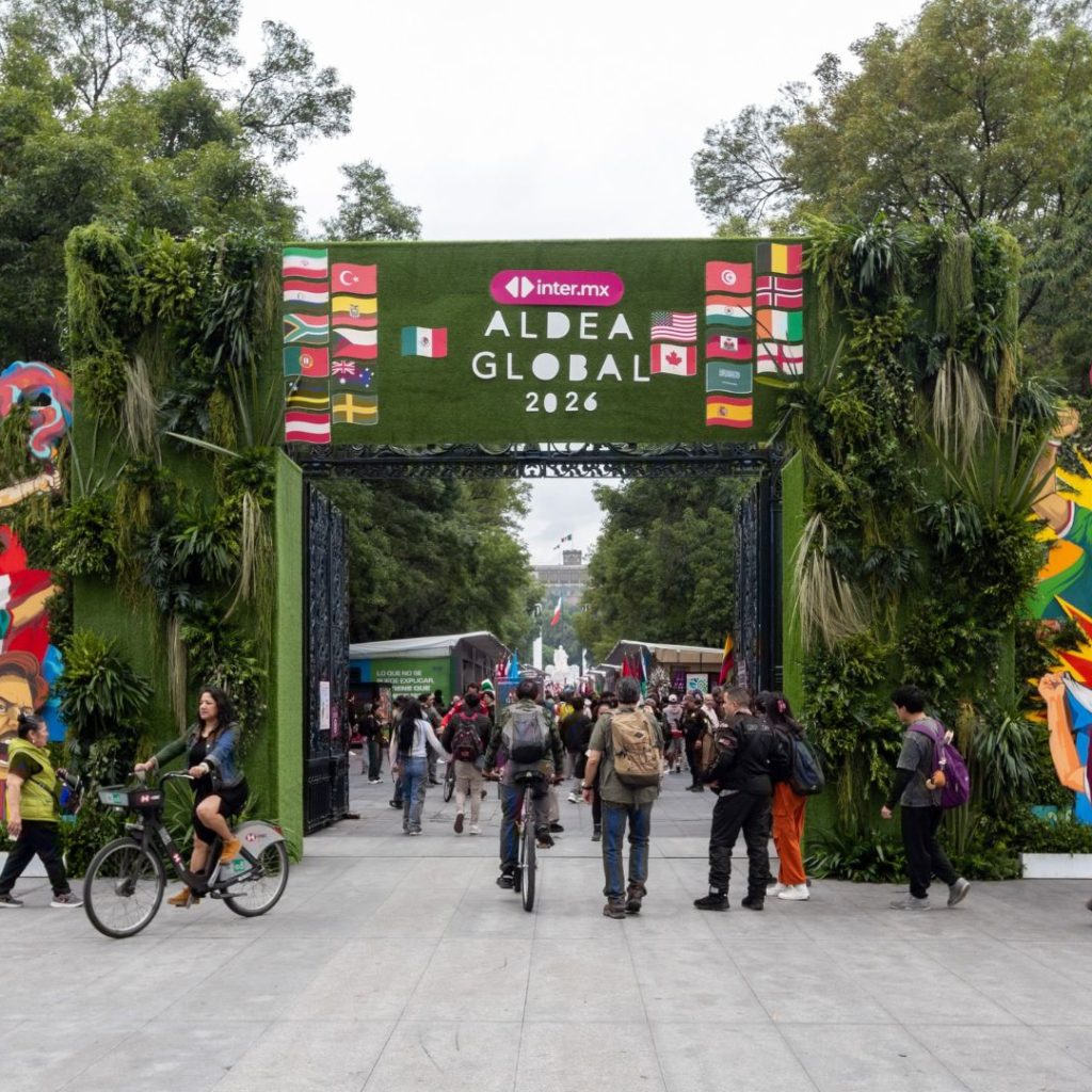 La Aldea Global reúne a 31 países en el Bosque de Chapultepec durante el Mundial
